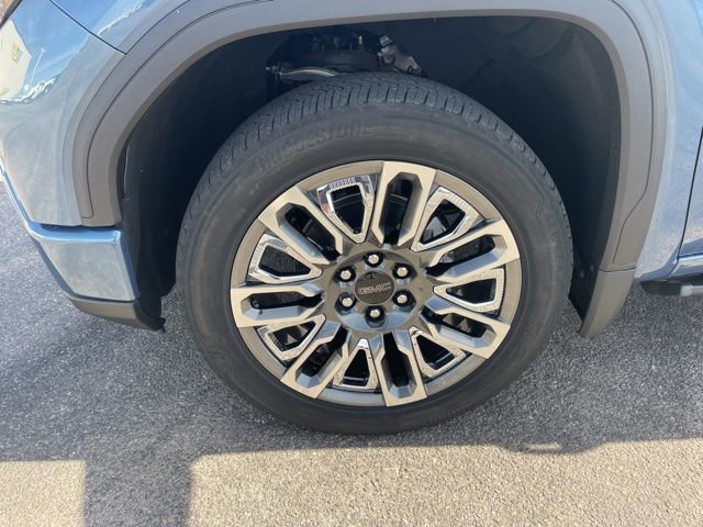 Used 2024 GMC Sierra 1500 Denali Ultimate image 10