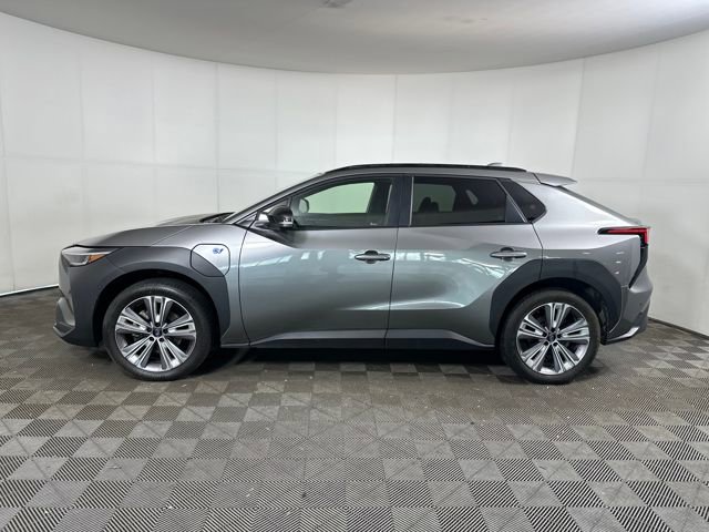 Used 2023 Subaru Solterra AWD image 6