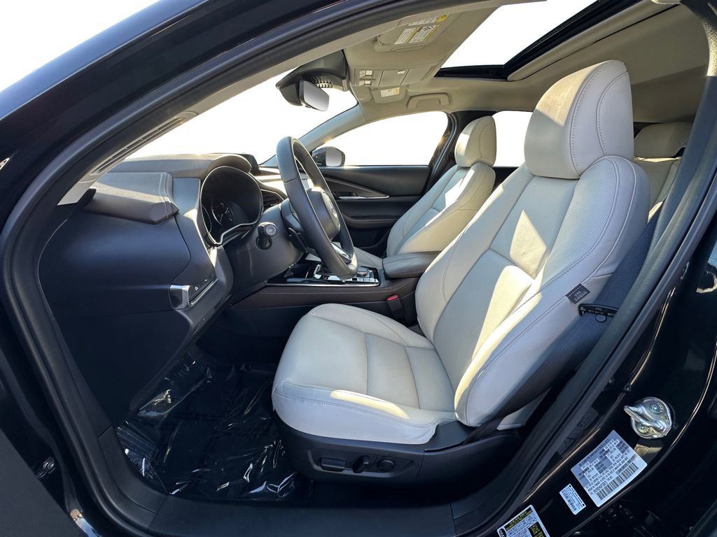 Certified 2025 MAZDA CX-30 AWD 2.5 S w/ Premium Package image 9