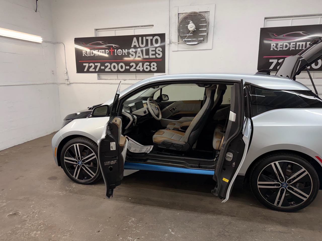 Used 2014 BMW i3 RWD image 12