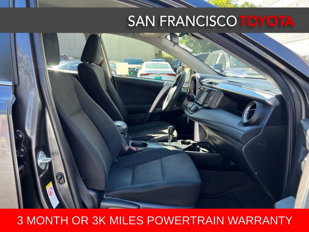 Used 2017 Toyota RAV4 LE image 17