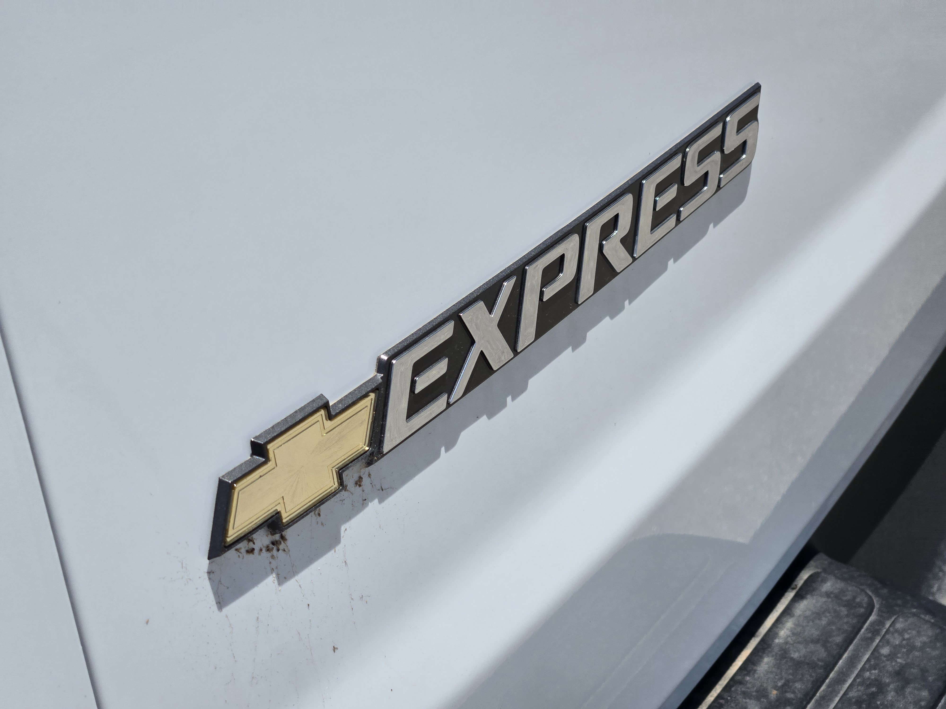 New 2025 Chevrolet Express 2500 w/ Driver Convenience Package image 7