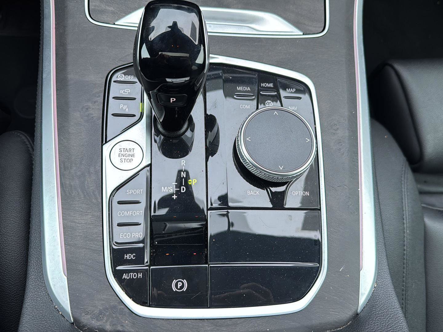 Used 2022 BMW X5 xDrive40i w/ Premium Package image 19