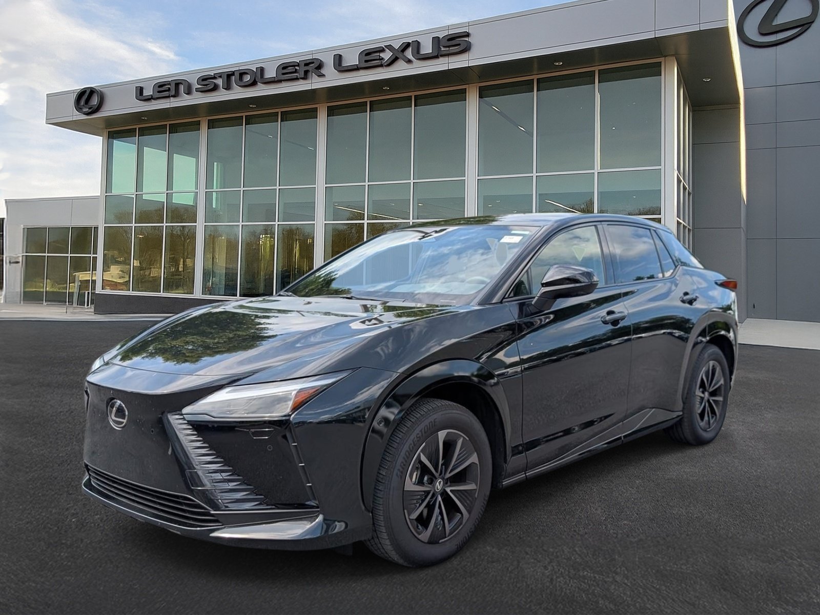 Certified 2026 Lexus RZ 450e AWD w/ Technology Package image 7