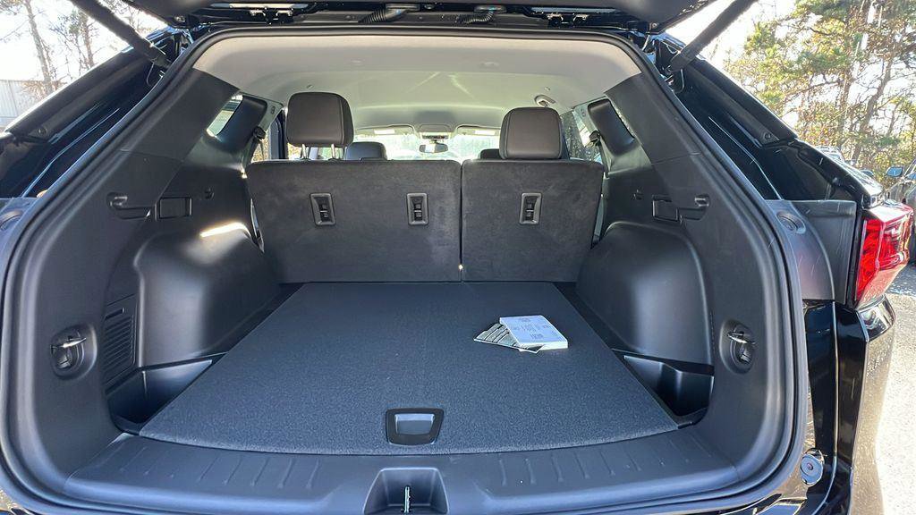 New 2026 Chevrolet Blazer LT image 10