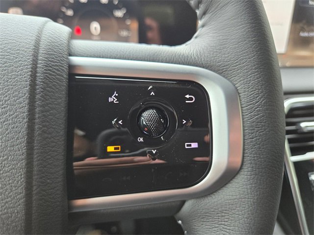 New 2025 Nissan Armada SL w/ Captain's Chari Seat Package image 21
