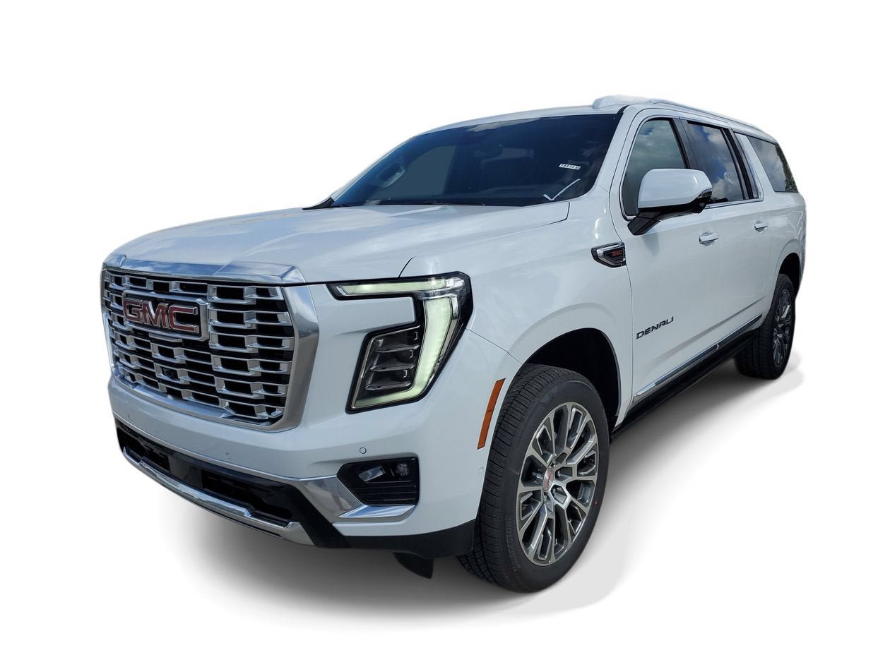 New 2026 GMC Yukon XL Denali w/ Denali Reserve Package AWD/4WD image 3