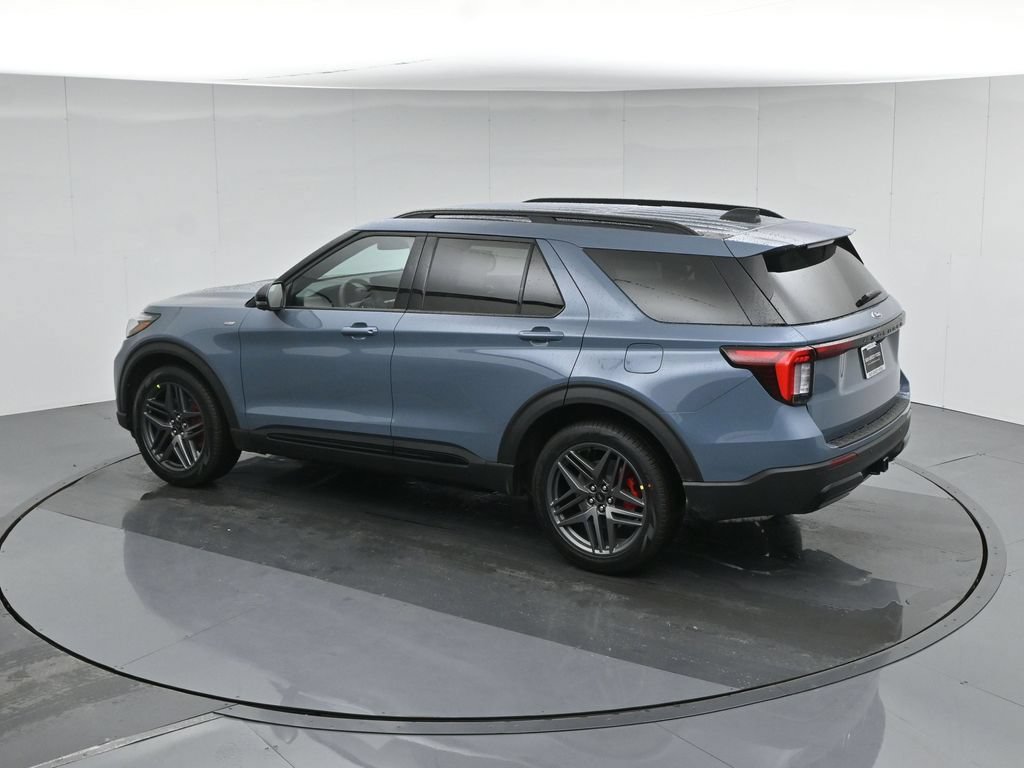 New 2026 Ford Explorer ST-Line w/ ST-Line Street Pack RWD image 42