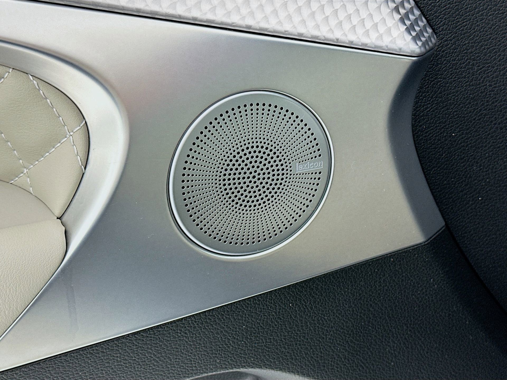 Used 2022 Genesis G70 3.3T w/ Sport Prestige Package image 20