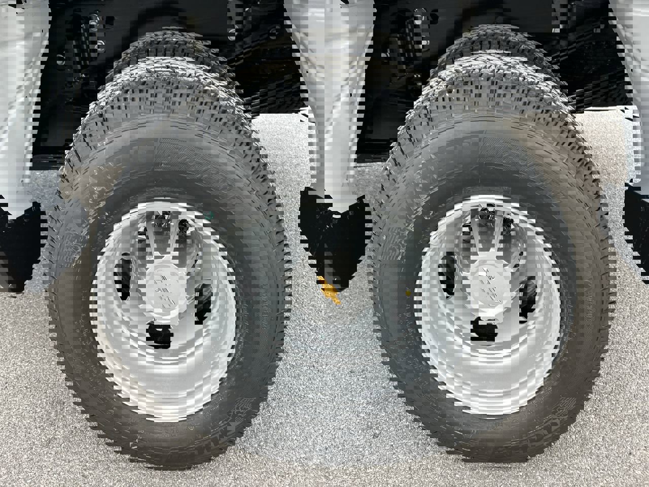 New 2026 Chevrolet Silverado 3500 W/T image 9