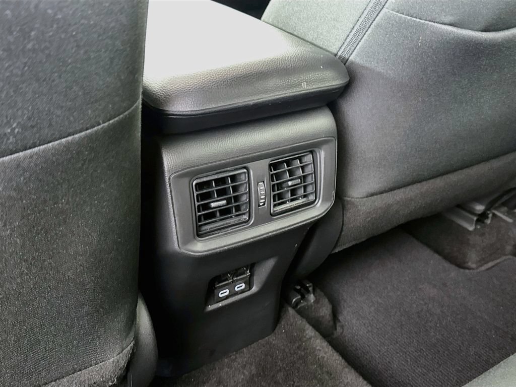 Used 2023 Toyota RAV4 SE w/ Convenience Package AWD/4WD image 26