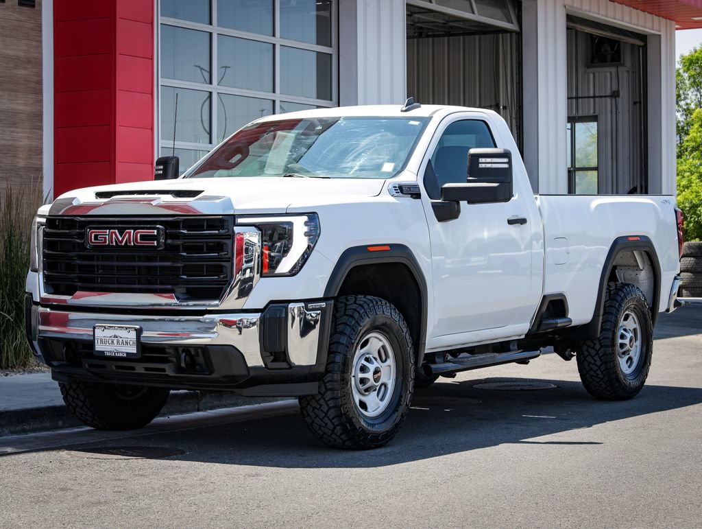 Used 2024 GMC Sierra 2500 Pro w/ 1SA Pro Safety Plus Package AWD/4WD image 8