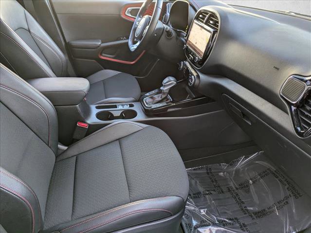 Used 2023 Kia Soul GT-Line w/ GT-Line Technology Package image 19