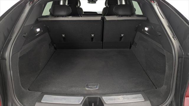 Used 2024 Cadillac Lyriq Tech RWD image 18