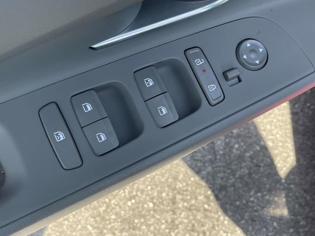 Certified 2025 Hyundai Elantra Sport w/ Cargo Package image 14