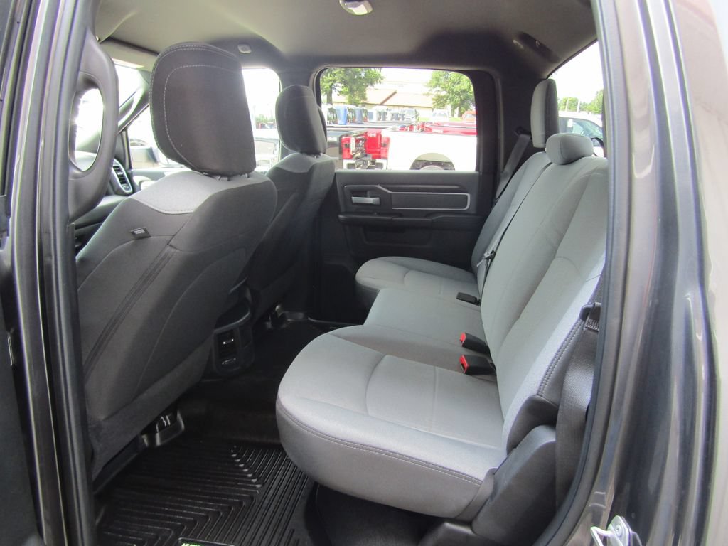 Used 2022 RAM 2500 Big Horn AWD/4WD image 27