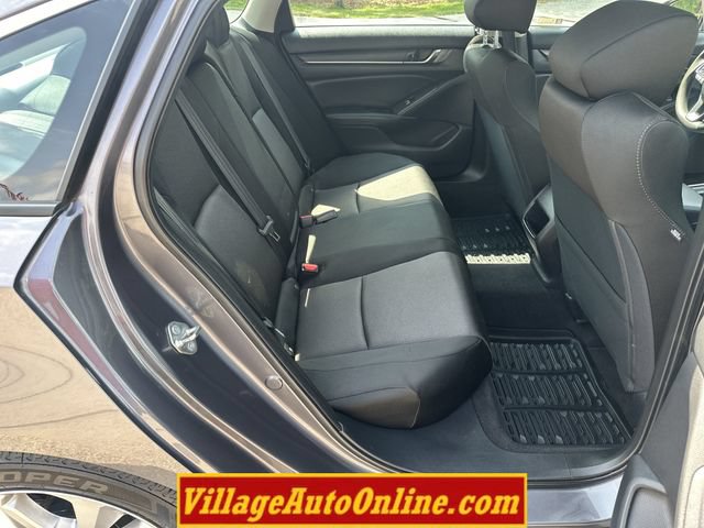 Used 2018 Honda Accord LX image 32