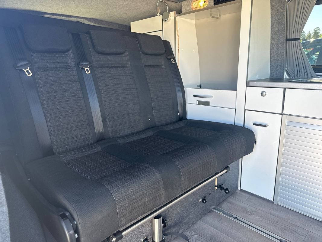 Used 2022 Mercedes-Benz Metris image 7