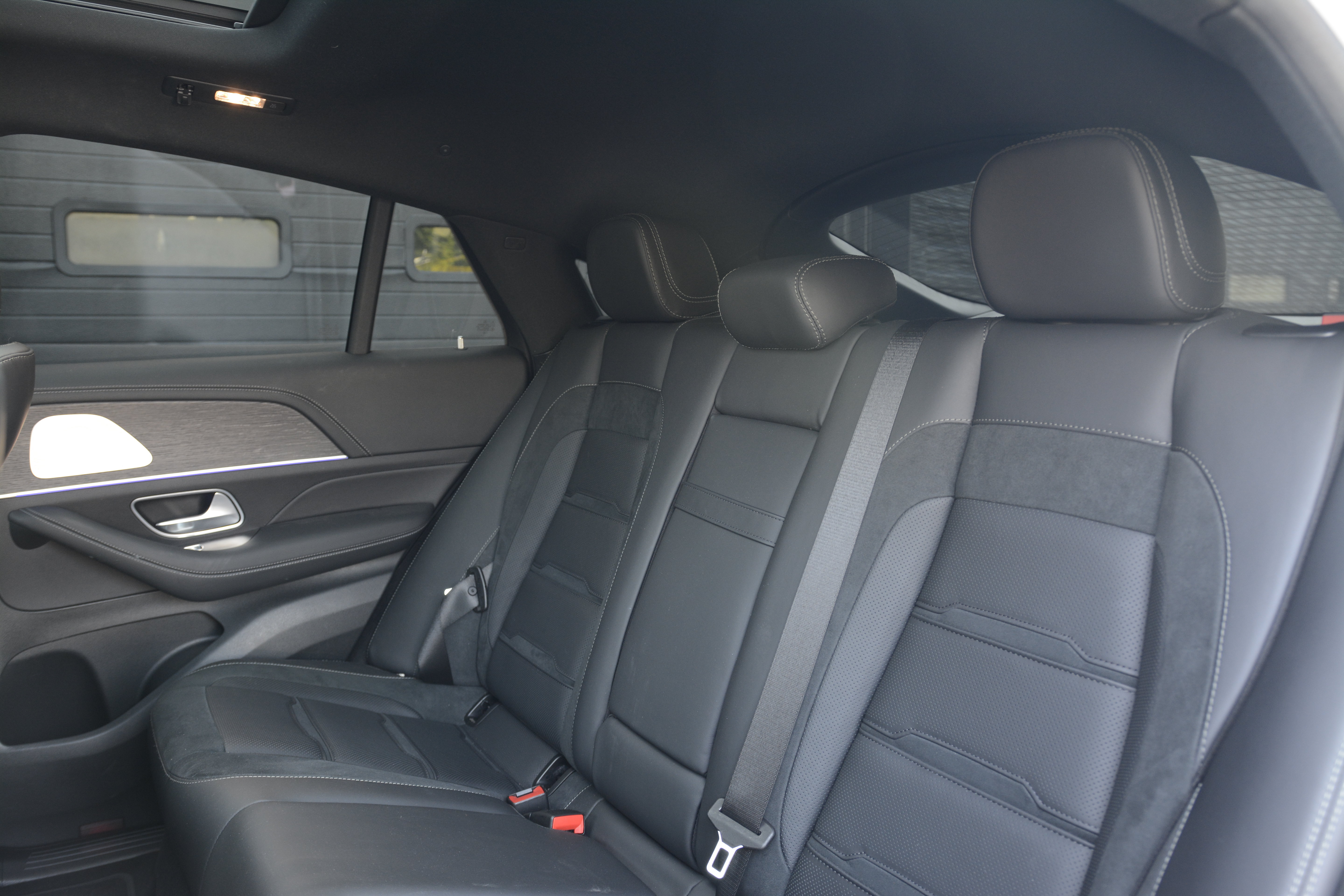 Used 2024 Mercedes-Benz GLE 53 AMG 4MATIC Coupe image 35