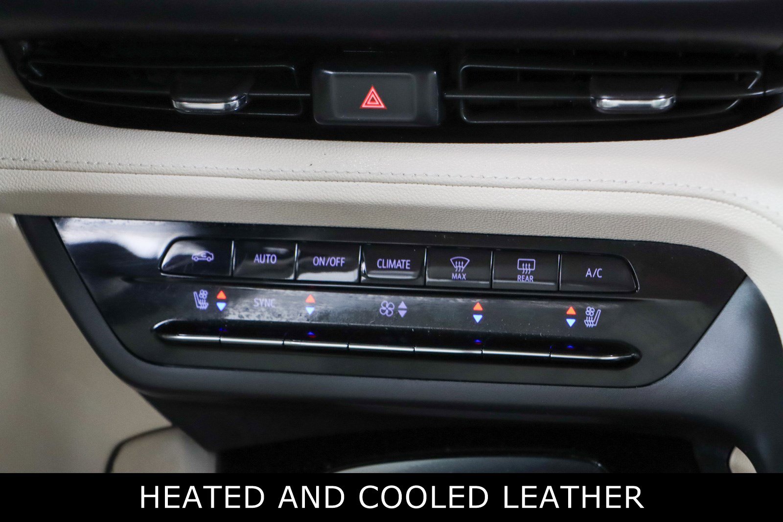 Used 2021 Buick Envision Avenir image 20