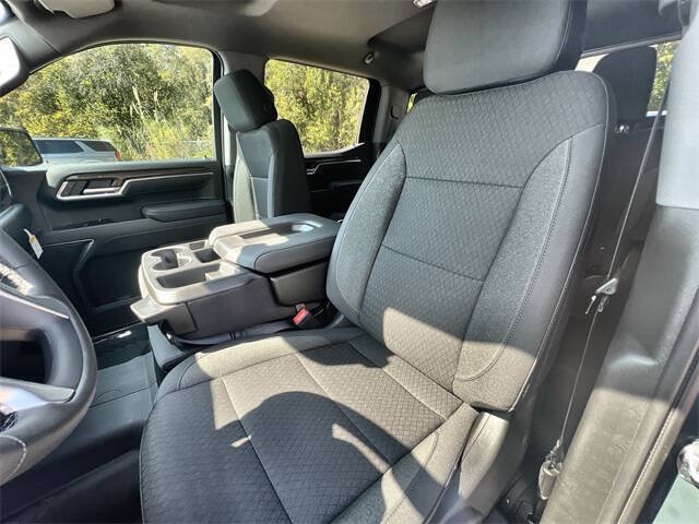 Used 2024 Chevrolet Silverado 1500 Custom RWD image 17