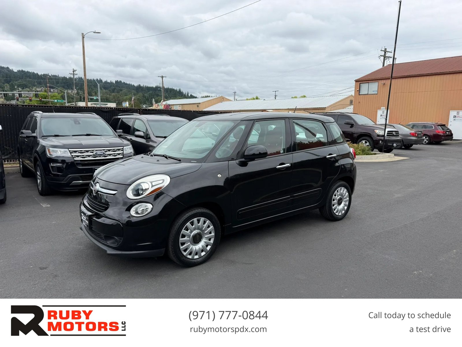 Used 2014 FIAT 500L Pop