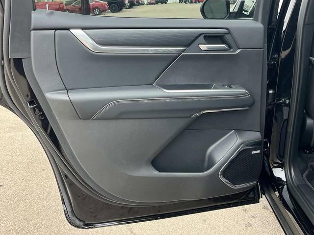 New 2026 GMC Acadia Elevation image 23