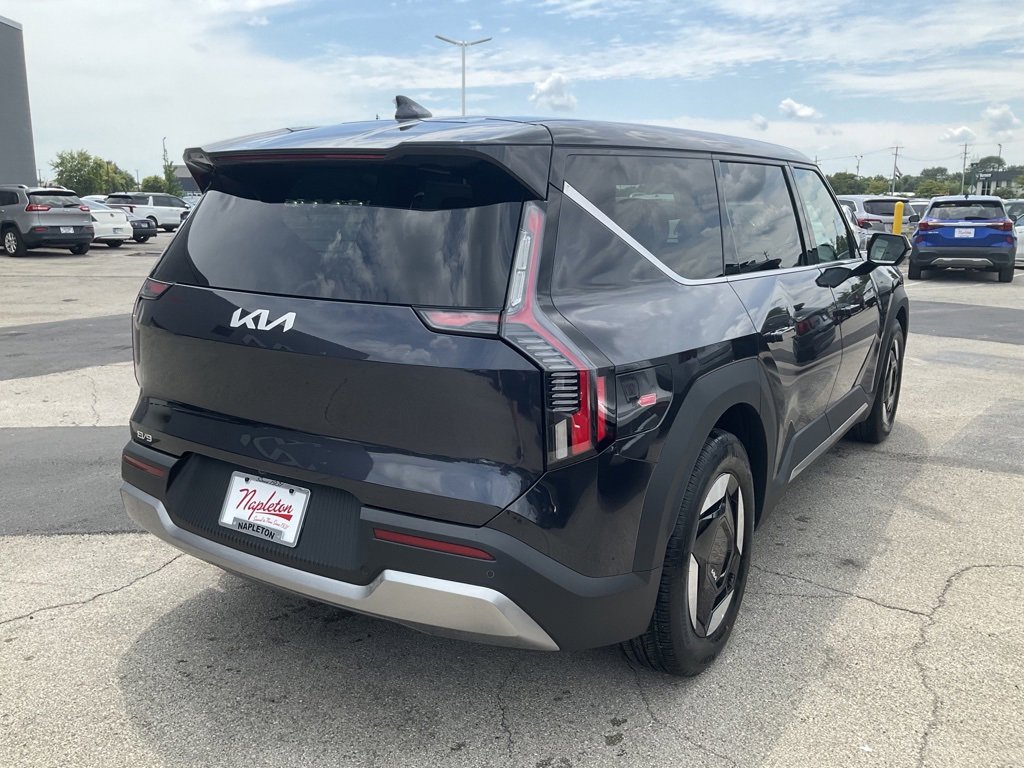 New 2026 Kia EV9 Light image 6