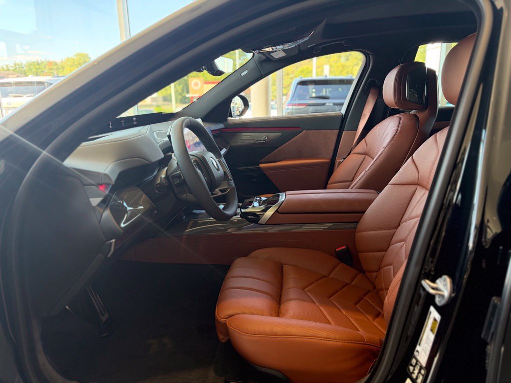 New 2027 BMW 740i xDrive w/ Executive Package AWD/4WD image 27