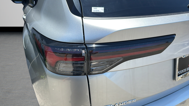 New 2026 Mitsubishi Outlander SEL AWD/4WD image 35