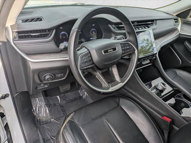 Used 2022 Jeep Grand Cherokee L Limited AWD/4WD image 10