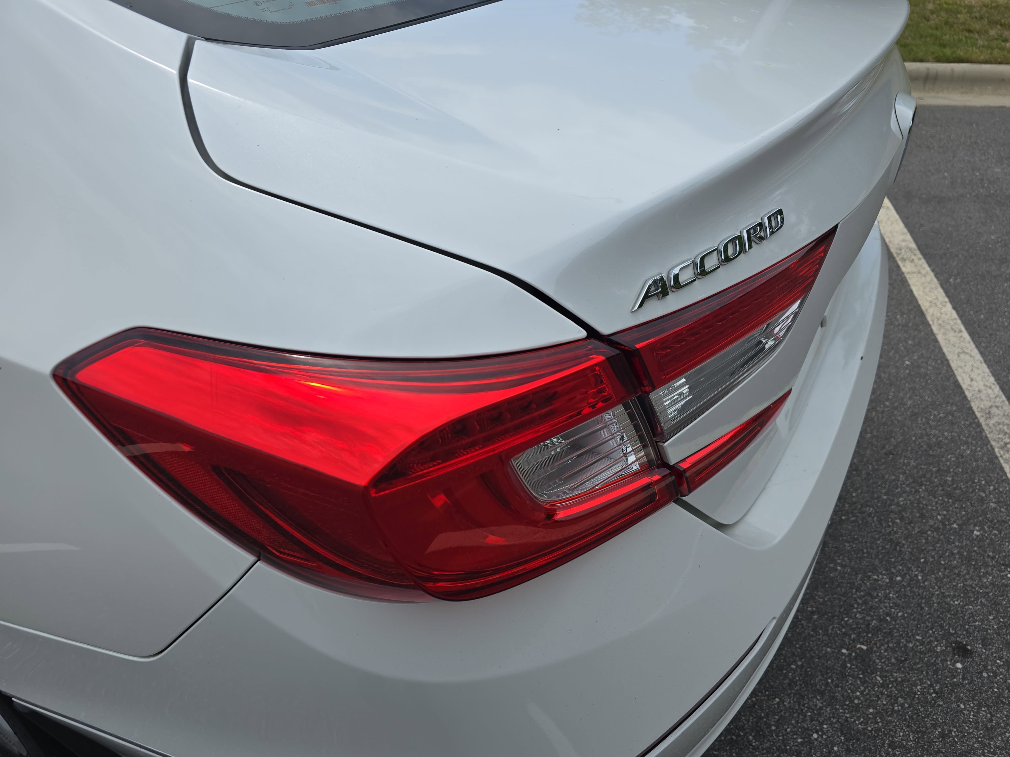 Used 2019 Honda Accord EX-L image 35