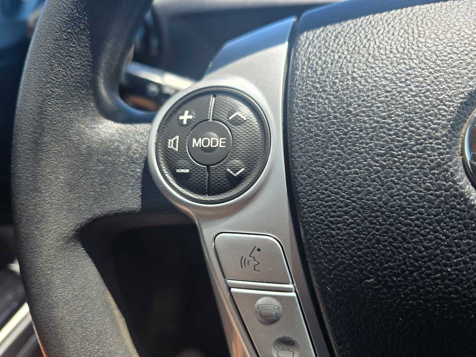 Used 2016 Toyota Prius C Two FWD image 31