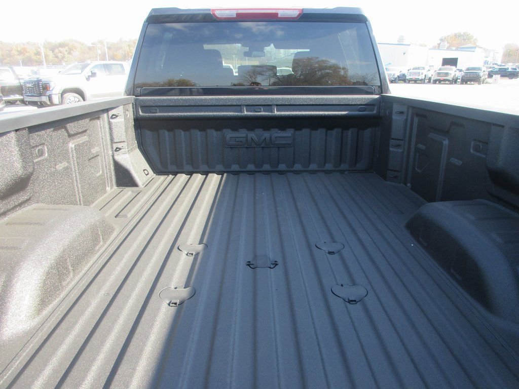 New 2026 GMC Sierra 3500 SLE w/ SLE Value Package image 6