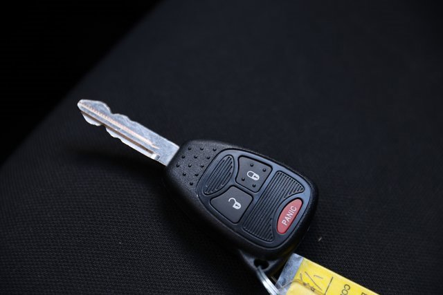 Used 2018 Jeep Wrangler Sahara w/ Connectivity Group image 24