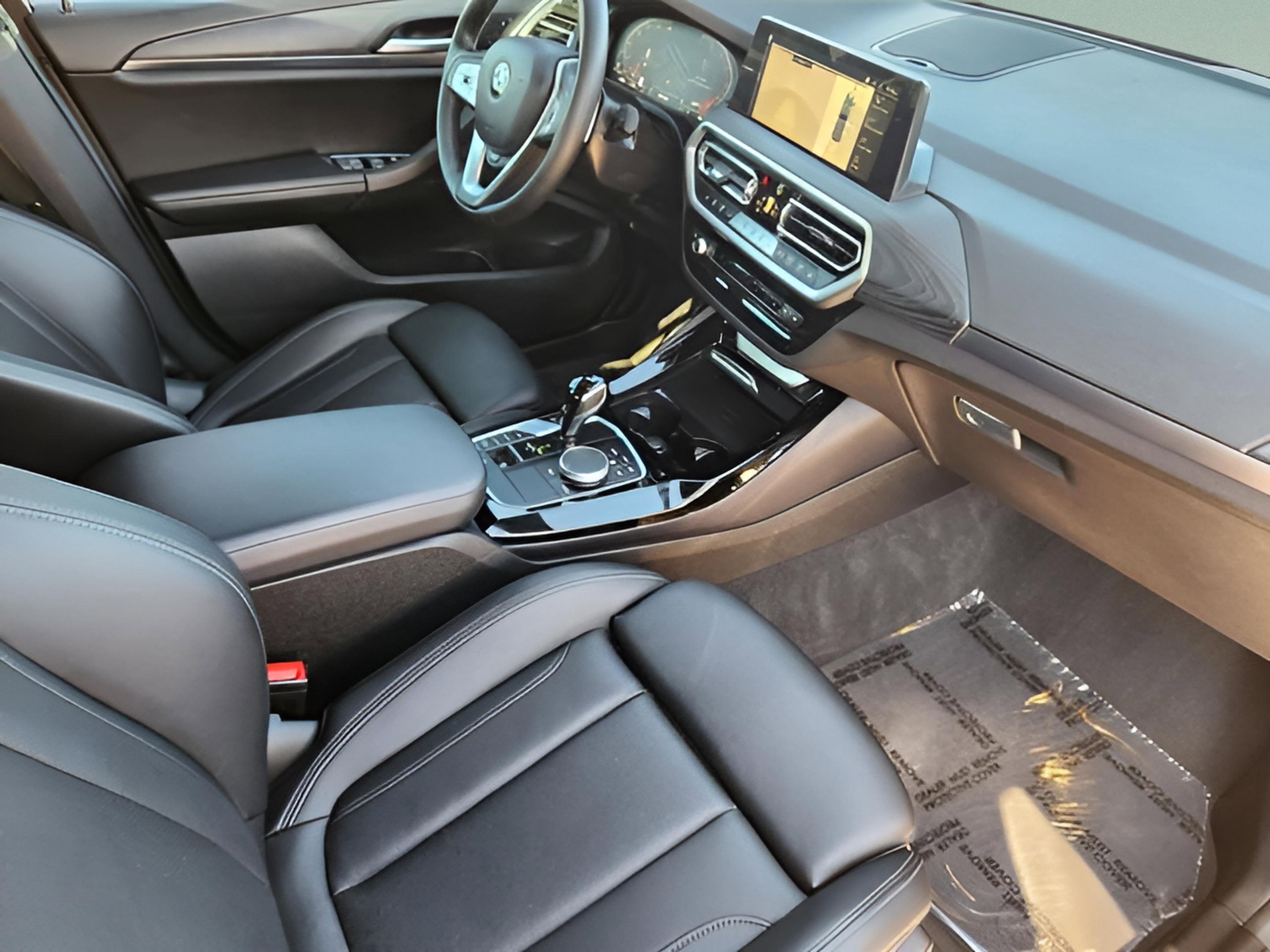 Used 2024 BMW X3 xDrive30i w/ Convenience Package image 10