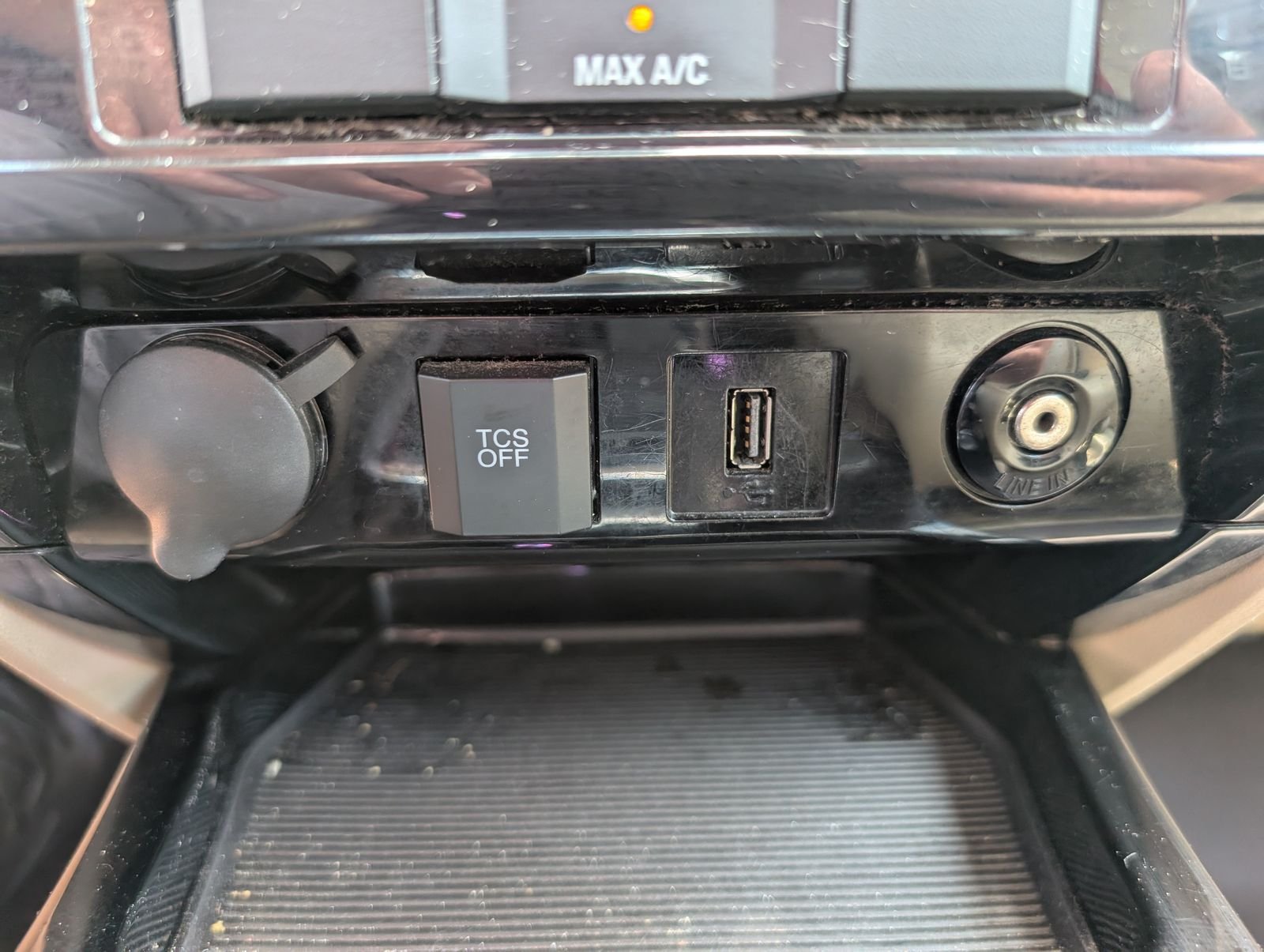 Used 2012 Ford Escape Limited FWD image 19