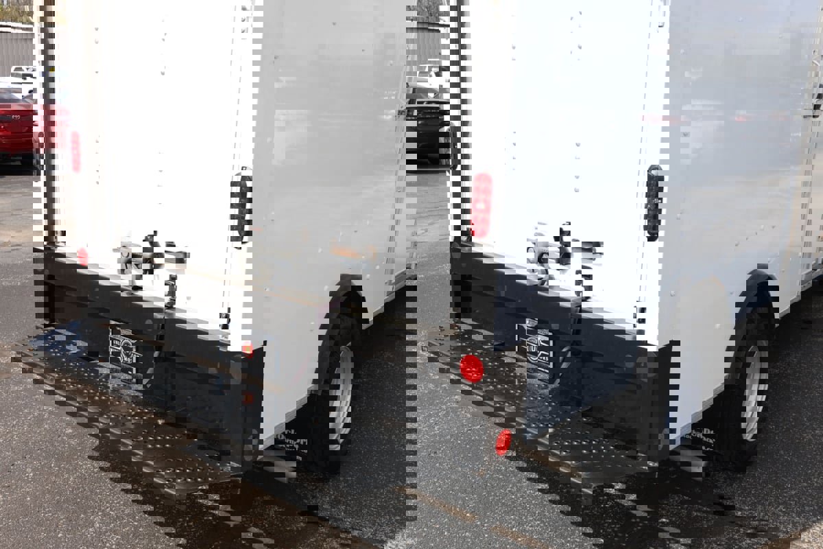 Used 2023 Ford Transit 350 DRW image 29