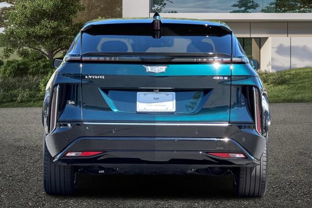 Certified 2024 Cadillac Lyriq Luxury RWD image 5