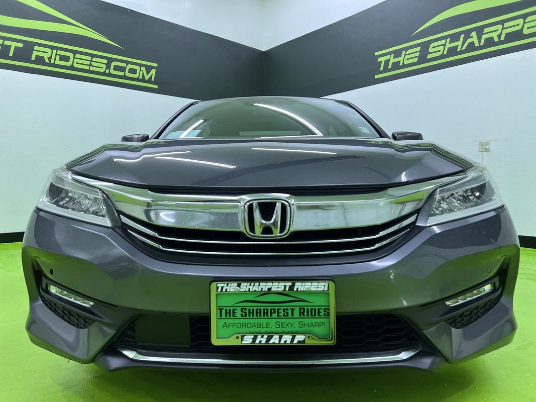 Used 2016 Honda Accord Touring image 3