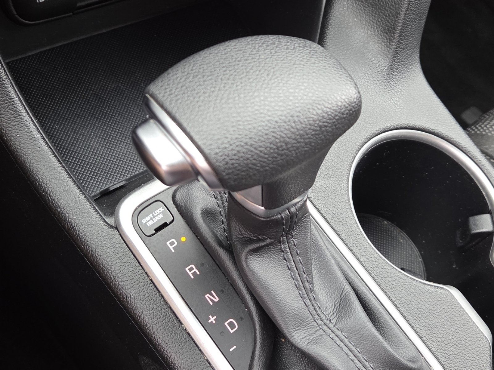 Used 2022 Kia Sportage LX AWD/4WD image 32
