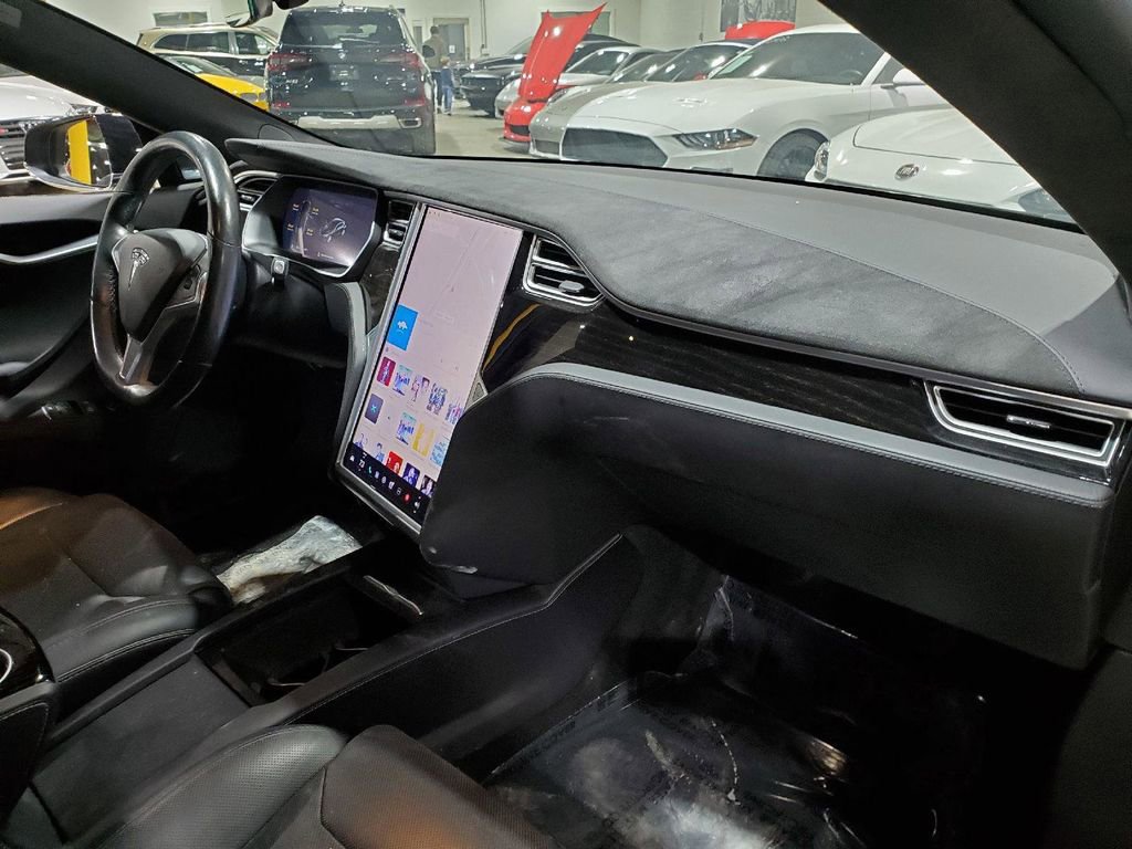 Used 2017 Tesla Model S 75D image 14