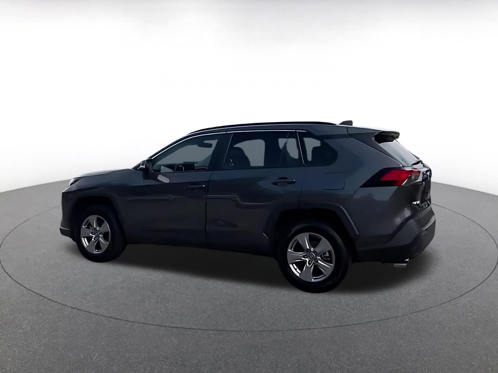 Used 2025 Toyota RAV4 XLE w/ Weather Package FWD image 11