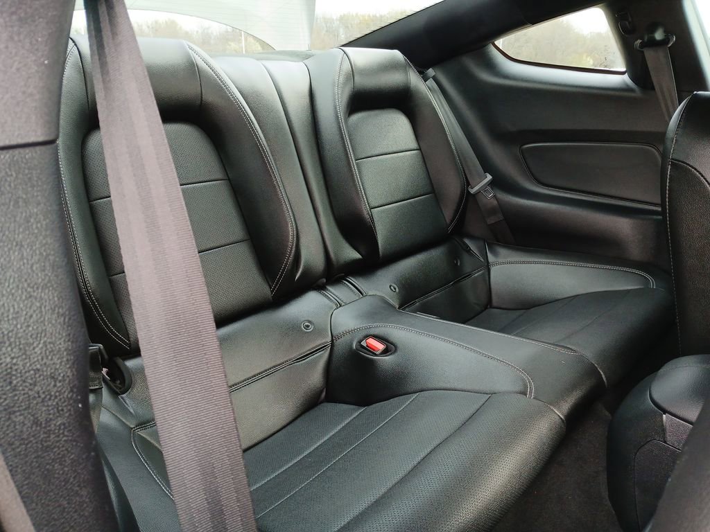 Used 2022 Ford Mustang Premium image 26