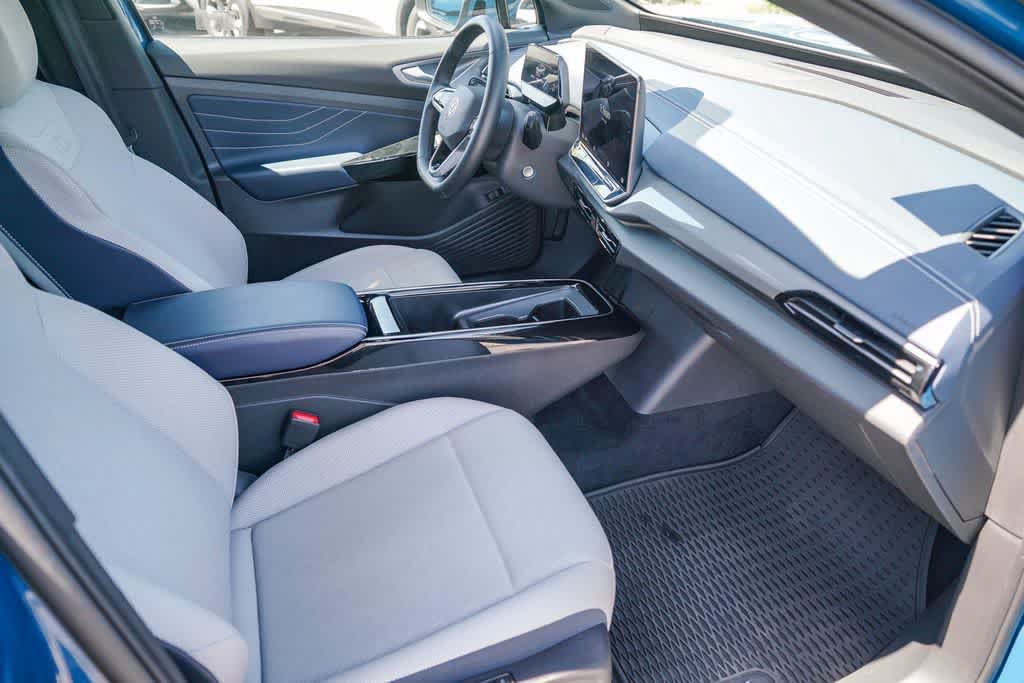 Used 2025 Volkswagen ID.4 Pro S RWD image 15