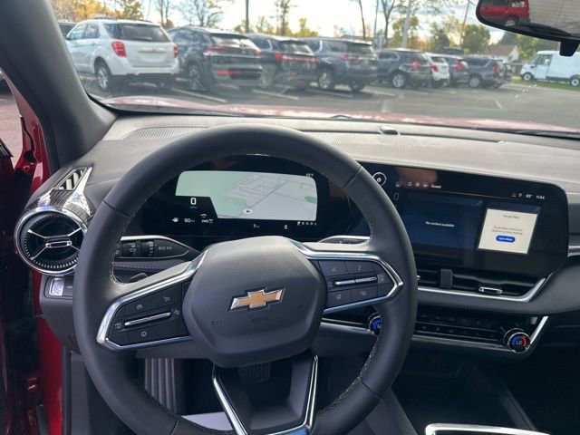 New 2026 Chevrolet Equinox LT w/ Convenience Package II image 2