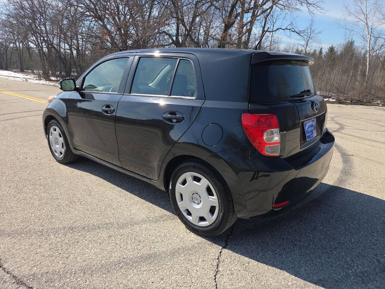 Used 2013 Scion xD 10 Series 4dr Hatchback 5M image 4