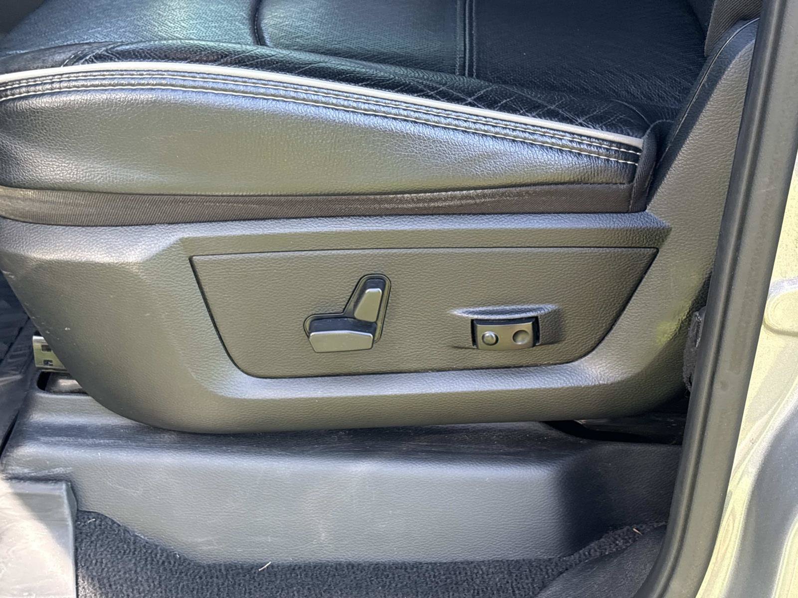 Used 2019 RAM 2500 Laramie AWD/4WD image 19