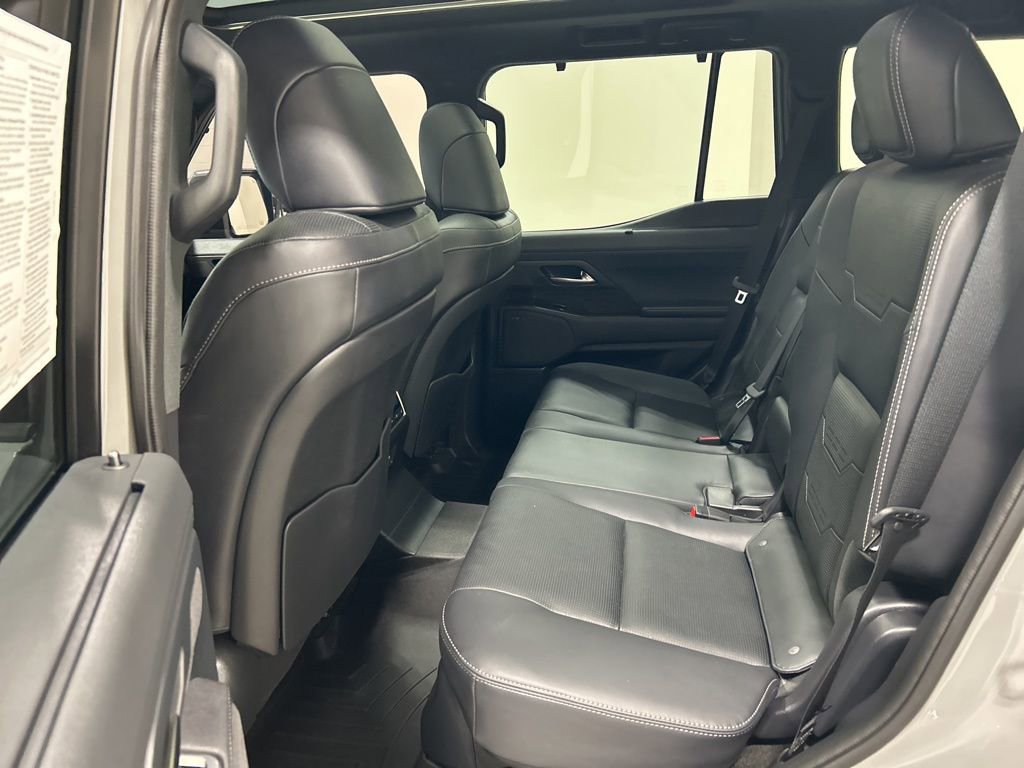 Used 2025 Lexus GX 550 image 29