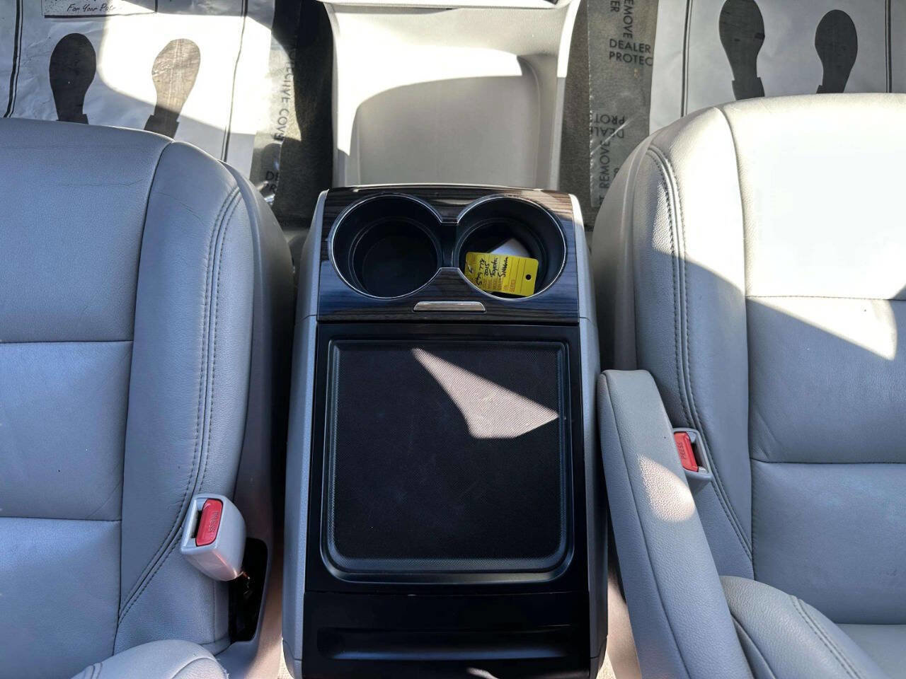 Used 2015 Toyota Sienna XLE image 22